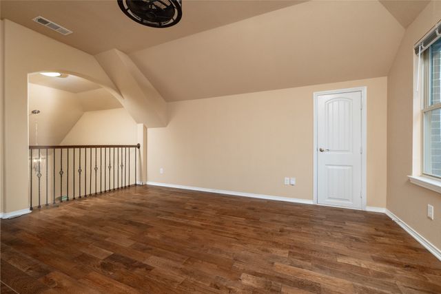 1009 Cheyenne Drive, Aubrey, TX 76227