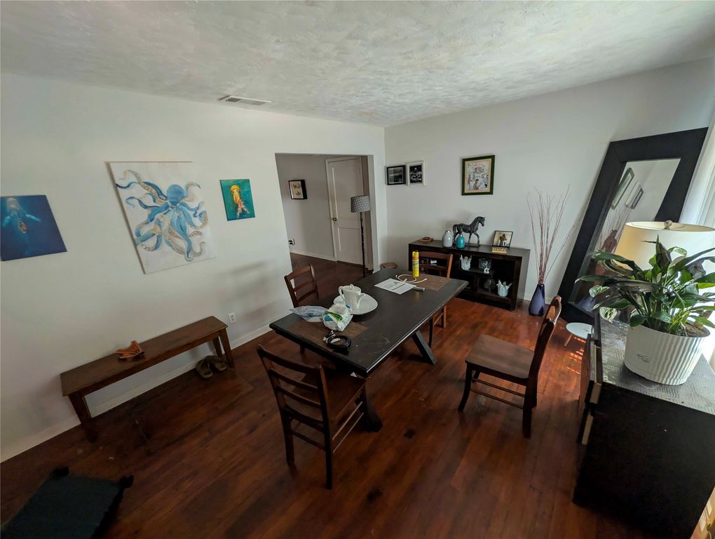 2723 Grayson Drive, Dallas, TX 75224 — photo 2