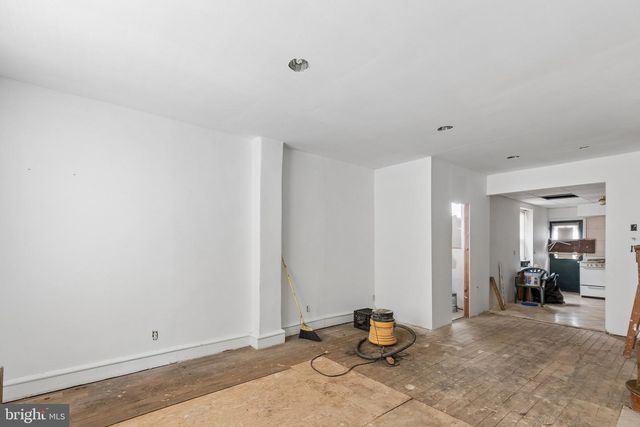 1932 S BOUVIER ST, Philadelphia, PA 19145