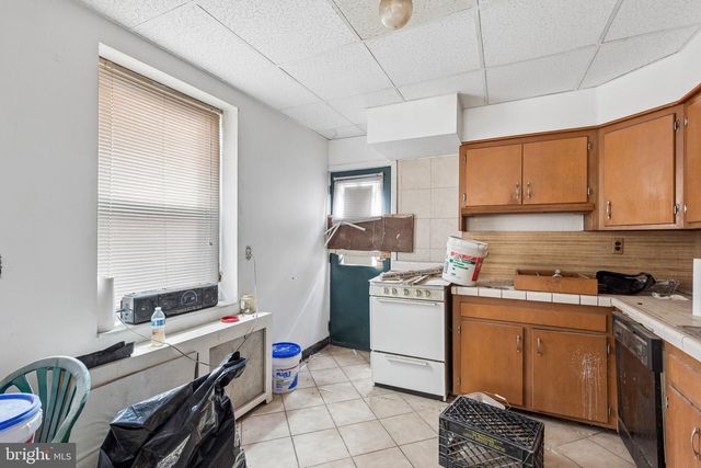 1932 S BOUVIER ST, Philadelphia, PA 19145
