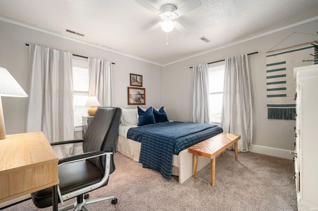 1508 E Main Street, Muncie, IN 47305