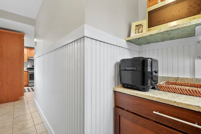 43 Harding Ave, Weymouth, MA 02188
