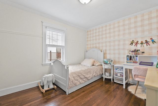 43 Harding Ave, Weymouth, MA 02188