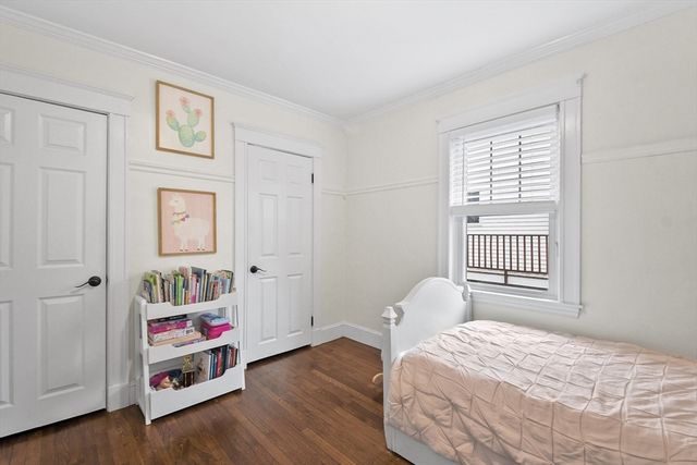 43 Harding Ave, Weymouth, MA 02188