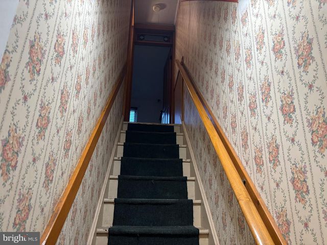 235 CHESTNUT ST, Ashland, PA 17921