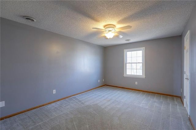 1023 SE Timbercreek Lane, Lee's Summit, MO 64081