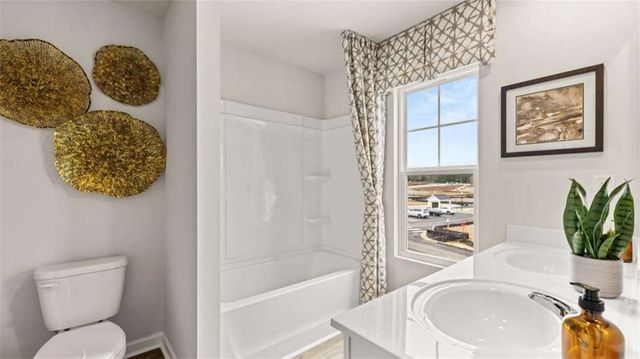 229 Sound Circle, Stockbridge, GA 30281