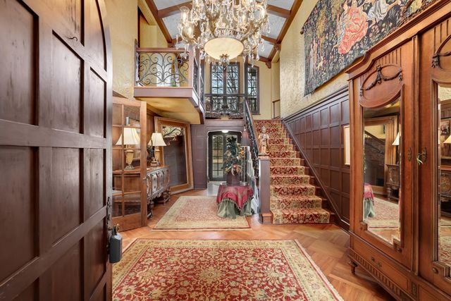 1001 N State Street, Monticello, IL 61856