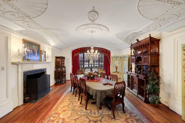 1001 N State Street, Monticello, IL 61856