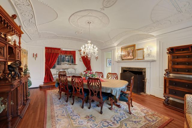 1001 N State Street, Monticello, IL 61856