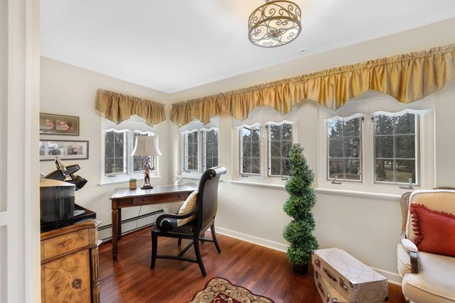 1001 N State Street, Monticello, IL 61856