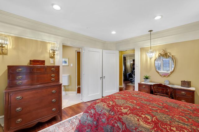 1001 N State Street, Monticello, IL 61856