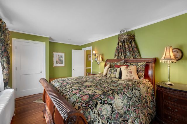 1001 N State Street, Monticello, IL 61856