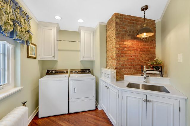 1001 N State Street, Monticello, IL 61856