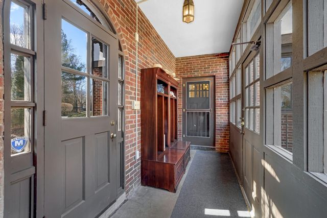 1001 N State Street, Monticello, IL 61856