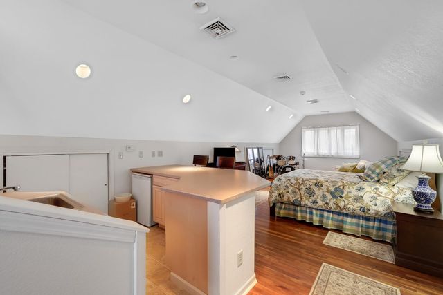 1001 N State Street, Monticello, IL 61856