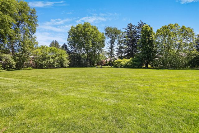 1001 N State Street, Monticello, IL 61856