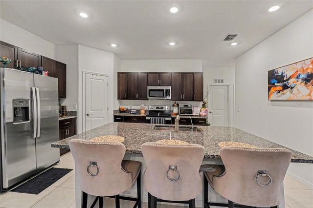 1808 RED LOOP, Lakeland, FL 33801