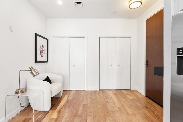 45 1st Ave 202, Boston, MA 02129