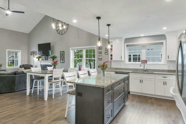 36 Three Ponds Drive, Brentwood, NH 03833
