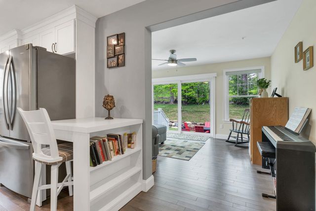 36 Three Ponds Drive, Brentwood, NH 03833