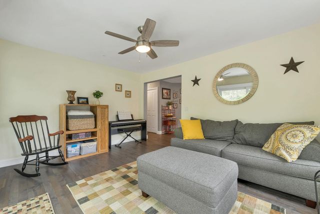 36 Three Ponds Drive, Brentwood, NH 03833
