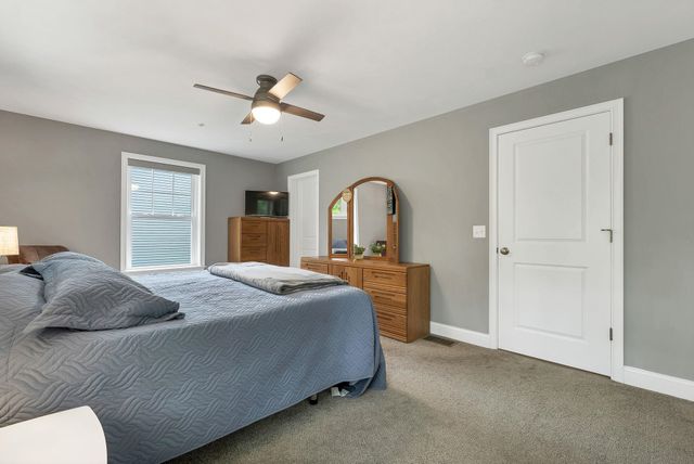 36 Three Ponds Drive, Brentwood, NH 03833