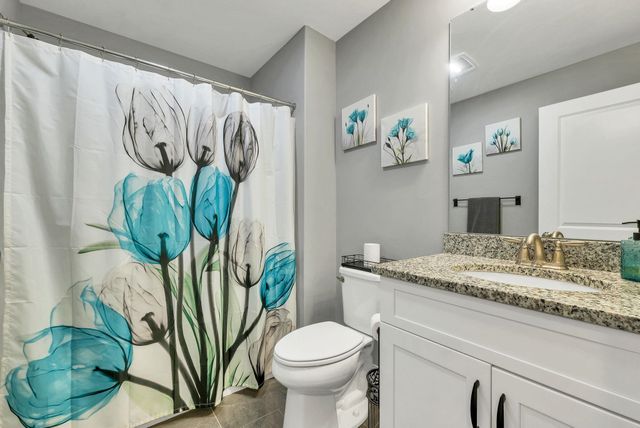 36 Three Ponds Drive, Brentwood, NH 03833