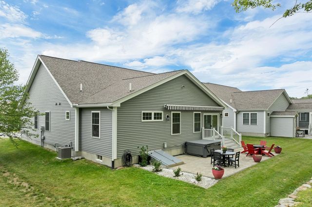 36 Three Ponds Drive, Brentwood, NH 03833