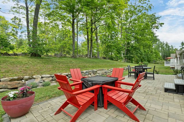 36 Three Ponds Drive, Brentwood, NH 03833