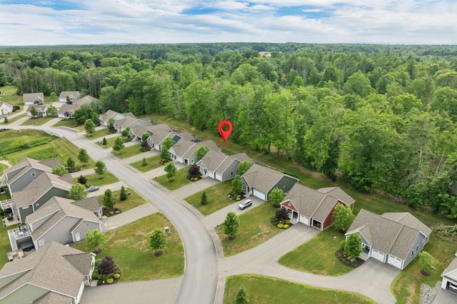 36 Three Ponds Drive, Brentwood, NH 03833