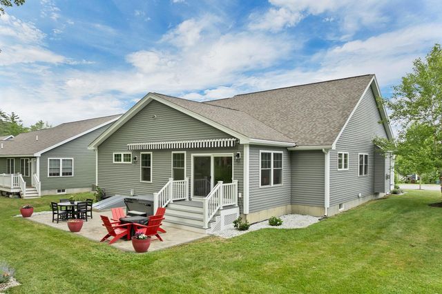 36 Three Ponds Drive, Brentwood, NH 03833
