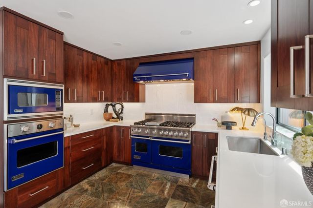 700 Grand View Avenue, San Francisco, CA 94114
