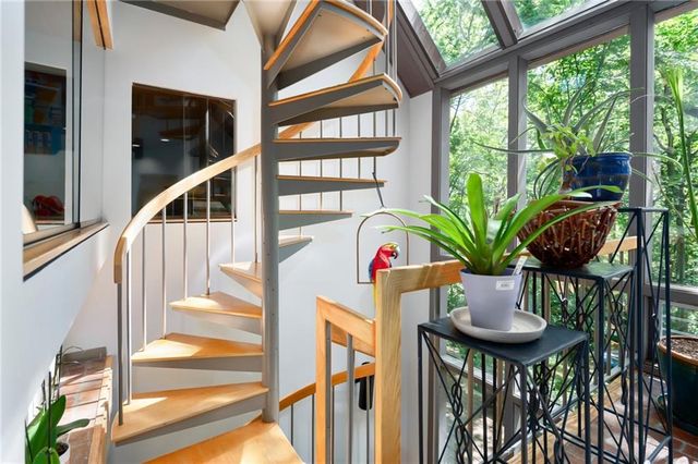 Raintree Place, Lawrence, KS 66047