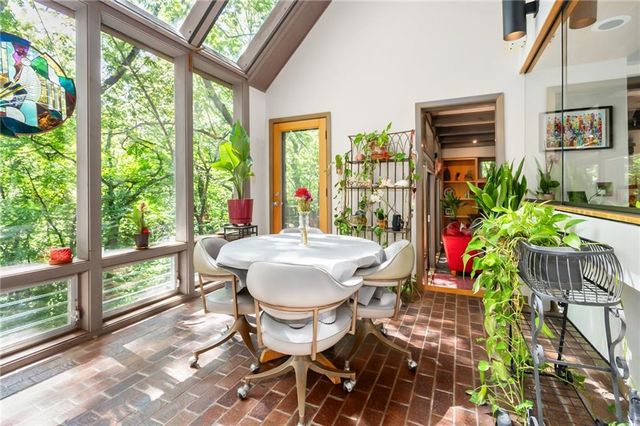 Raintree Place, Lawrence, KS 66047