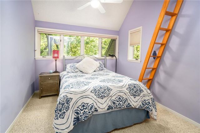 Raintree Place, Lawrence, KS 66047