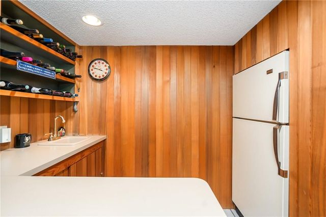 Raintree Place, Lawrence, KS 66047