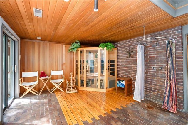 Raintree Place, Lawrence, KS 66047