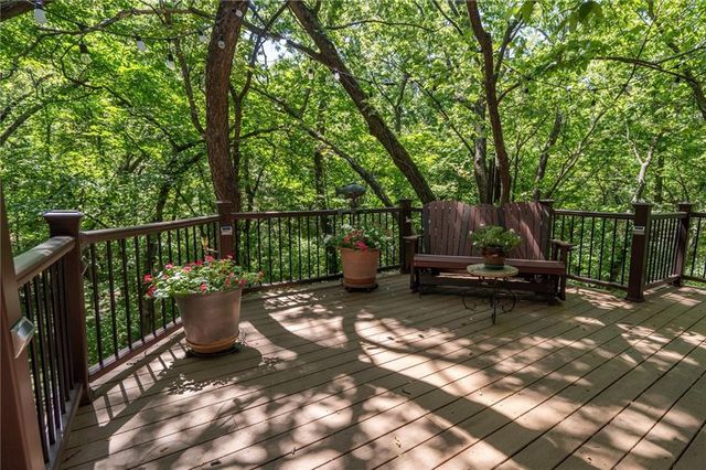 Raintree Place, Lawrence, KS 66047