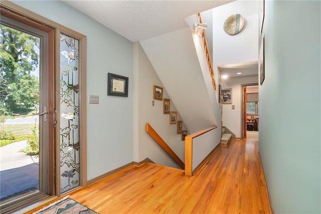 Raintree Place, Lawrence, KS 66047