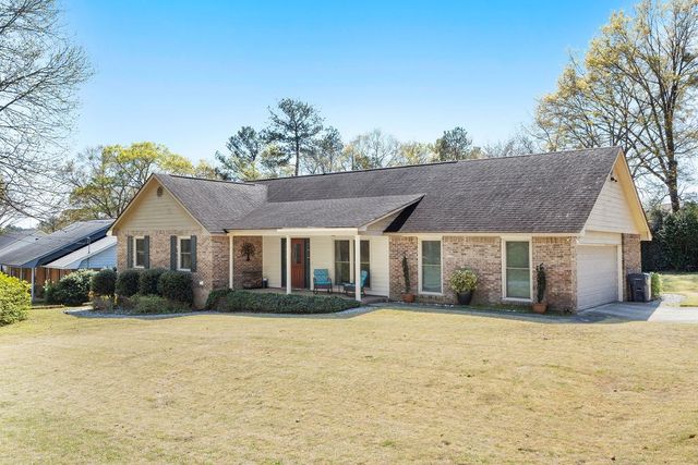4515 Silver Lake Drive, Phenix City, AL 36867