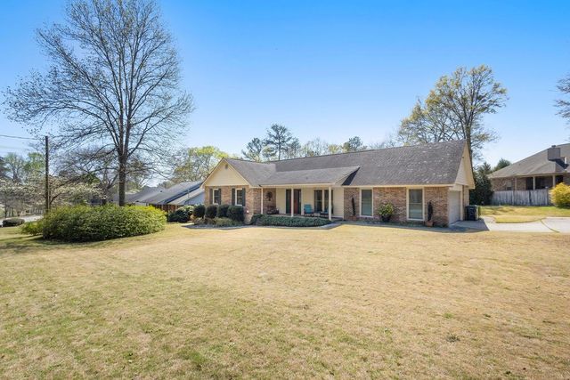 4515 Silver Lake Drive, Phenix City, AL 36867