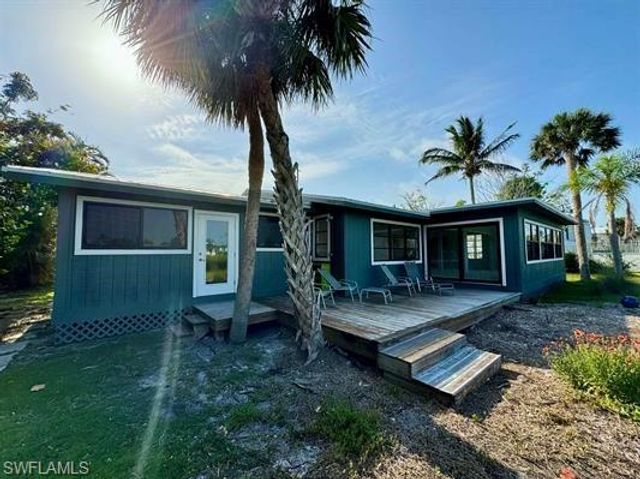 2525 Lands End PL, Sanibel, FL 33957