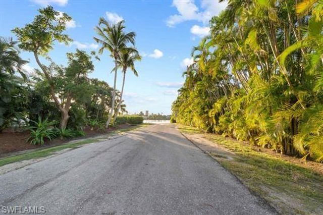 2525 Lands End PL, Sanibel, FL 33957