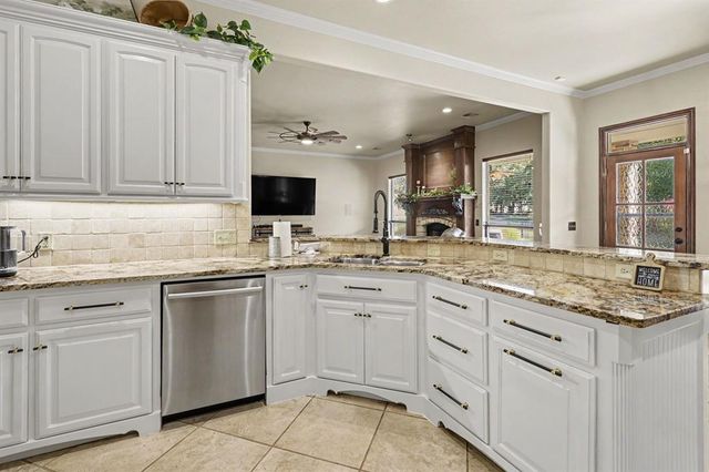 13408 Raintree Lane, Edmond, OK 73013