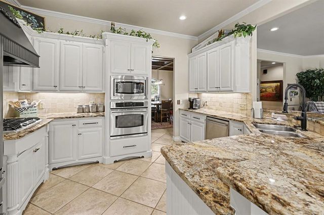 13408 Raintree Lane, Edmond, OK 73013