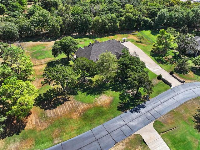 13408 Raintree Lane, Edmond, OK 73013