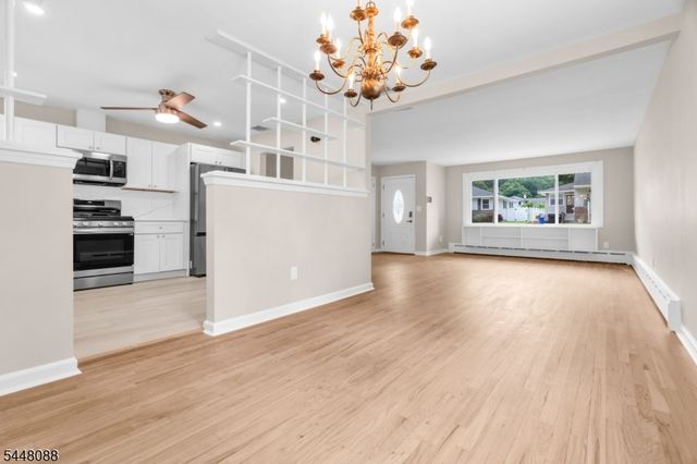 102 Wiltop Rd, Netcong Boro, NJ 07857