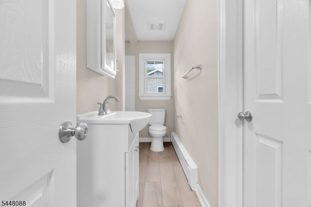 102 Wiltop Rd, Netcong Boro, NJ 07857