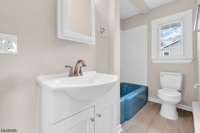 102 Wiltop Rd, Netcong Boro, NJ 07857